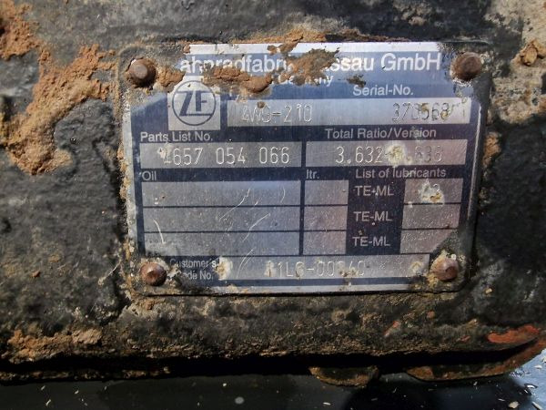 ZF Industrial/Hyundai 4WG-210 Gearbox - Boîte de vitesse: photos 2 ZF Industrial/Hyundai 4WG-210 Gearbox - Boîte de vitesse: photos 2