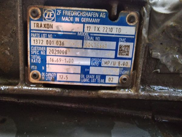 ZF Traxon 12TX2210TD DAF Spec Gearbox - Boîte de vitesse: photos 2 ZF Traxon 12TX2210TD DAF Spec Gearbox - Boîte de vitesse: photos 2
