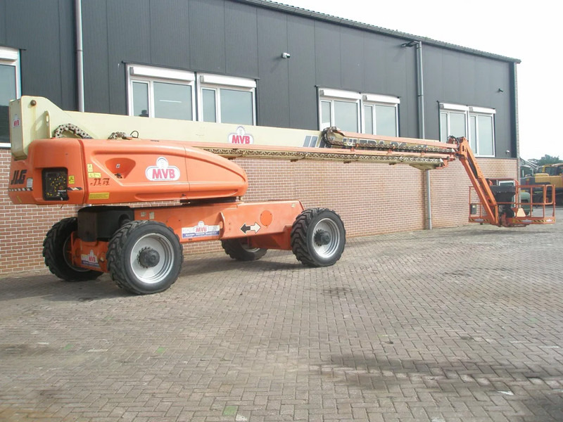 JLG 1350 SJP - Nacelle télescopique: photos 3 JLG 1350 SJP - Nacelle télescopique: photos 3