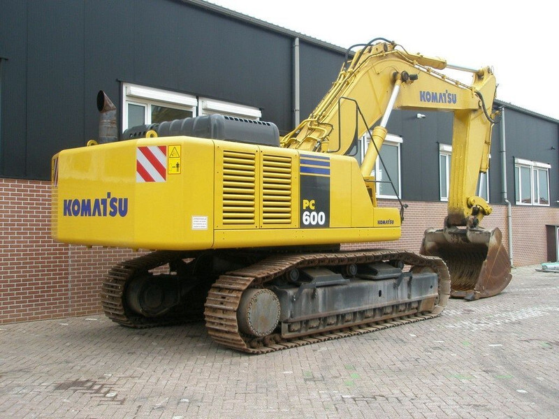 Komatsu PC 600LC-7K - Pelle sur chenille: photos 4 Komatsu PC 600LC-7K - Pelle sur chenille: photos 4
