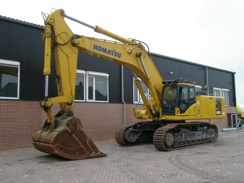 Komatsu PC 600LC-7K - Pelle sur chenille: photos 1 Komatsu PC 600LC-7K - Pelle sur chenille: photos 1
