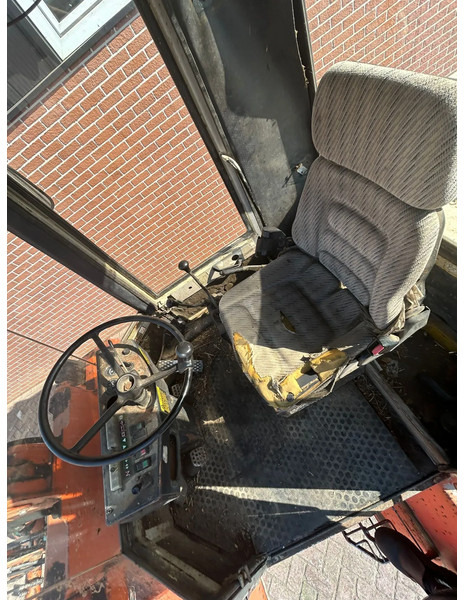 Chargeuse sur pneus Schaeff SKL851: photos 8