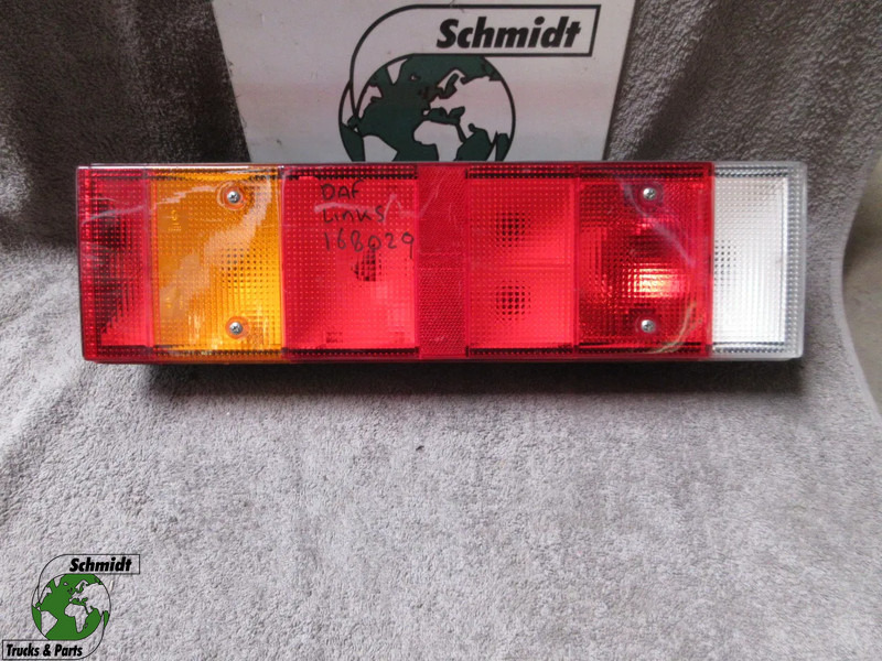 DAF 168029 ACHTERLAMP DAF XF CF EURO 3 // 5 LINKS - Feu arrière pour Camion: photos 1 DAF 168029 ACHTERLAMP DAF XF CF EURO 3 // 5 LINKS - Feu arrière pour Camion: photos 1
