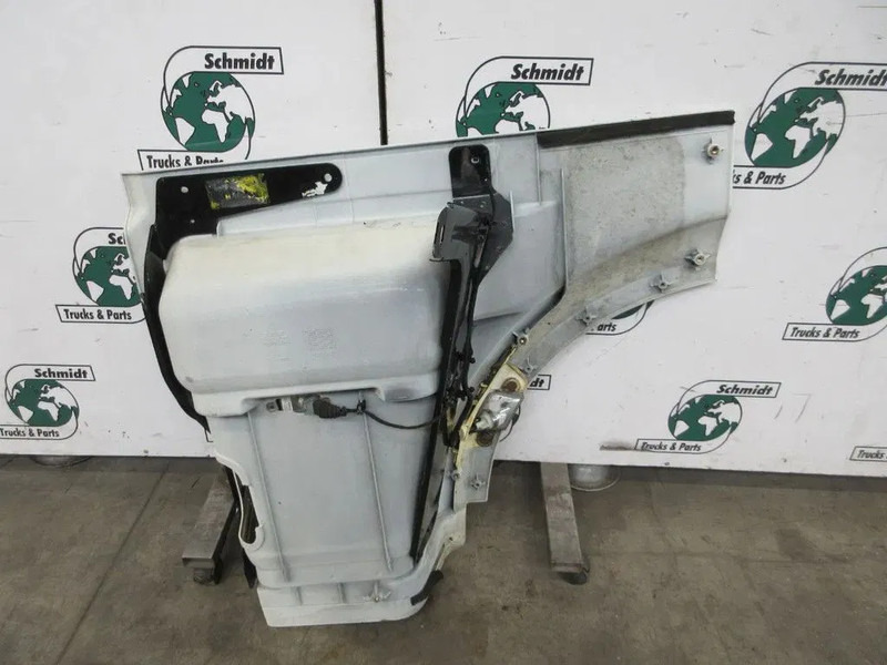 DAF 1835024 INSTAPKAST LINKS DAF XF 480 EURO 6 MODEL 2021 - Cabine et intérieur pour Camion: photos 4 DAF 1835024 INSTAPKAST LINKS DAF XF 480 EURO 6 MODEL 2021 - Cabine et intérieur pour Camion: photos 4