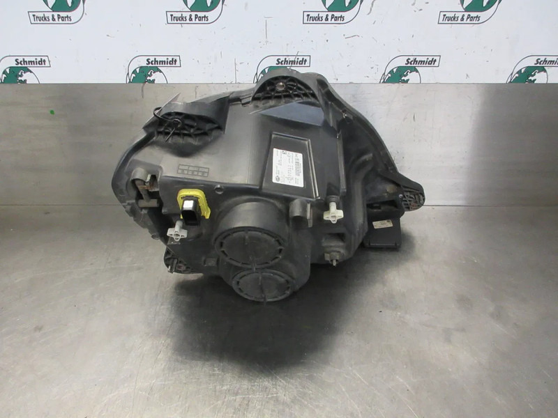 DAF 1835874 KOPLAMP DAF XF CF EURO 6 MODEL LINKS - Feu avant pour Camion: photos 3 DAF 1835874 KOPLAMP DAF XF CF EURO 6 MODEL LINKS - Feu avant pour Camion: photos 3