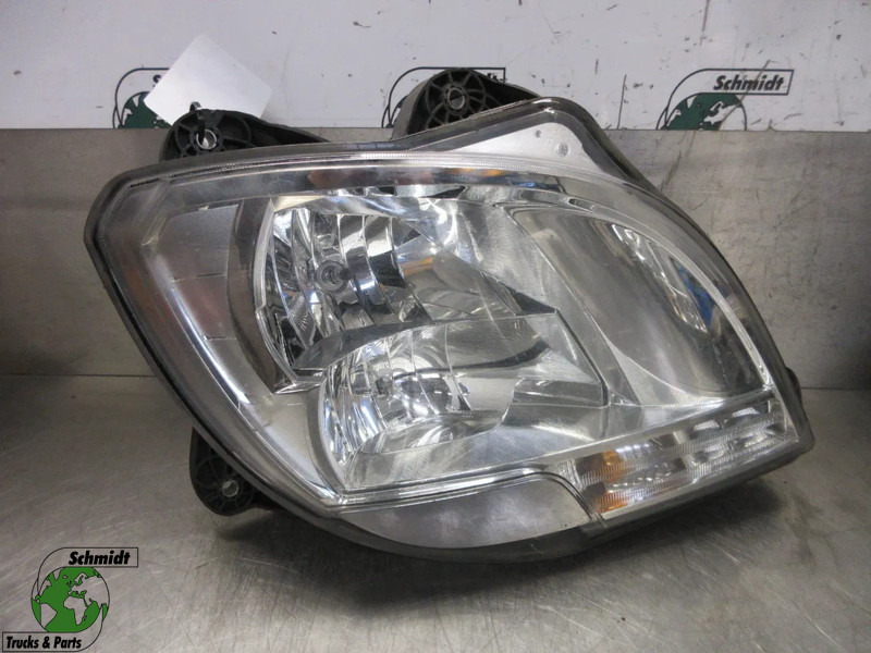 DAF 1835875 KOPLAMP XF CF EURO 6 RECHTS - Feu avant pour Camion: photos 1 DAF 1835875 KOPLAMP XF CF EURO 6 RECHTS - Feu avant pour Camion: photos 1