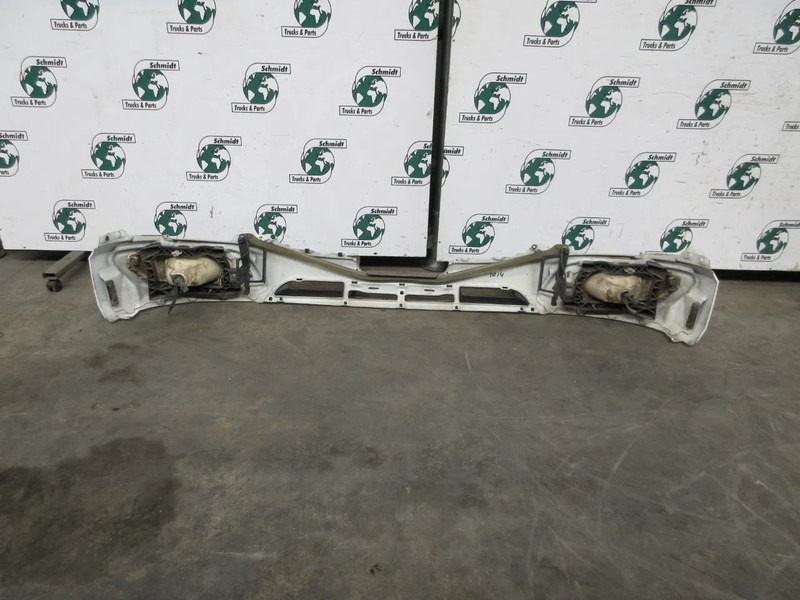 DAF 1876631 DAF CF 450 BUMPER MODEL 2021 EURO 6 NIEUWE EN GEBRUIKT - Pare-chocs pour Camion: photos 3 DAF 1876631 DAF CF 450 BUMPER MODEL 2021 EURO 6 NIEUWE EN GEBRUIKT - Pare-chocs pour Camion: photos 3