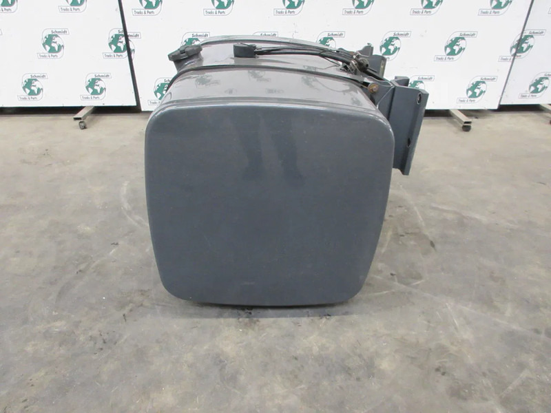 DAF 1949909 DIESELTANK 492 LITER DAF XF 450 EURO 6 MODEL 2021 - Réservoir de carburant pour Camion: photos 4 DAF 1949909 DIESELTANK 492 LITER DAF XF 450 EURO 6 MODEL 2021 - Réservoir de carburant pour Camion: photos 4