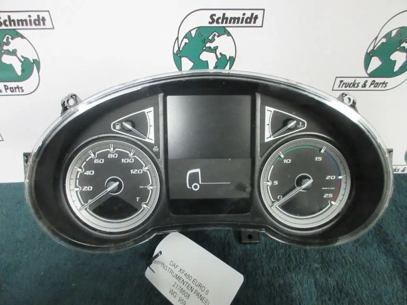 DAF 2178608 INSTRUMENTEN PANEEL DAF XF CF MODEL 2021 EURO 6 NIEUWE EN GEBRUIKT - Panel de instrumentos pour Camion: photos 2 DAF 2178608 INSTRUMENTEN PANEEL DAF XF CF MODEL 2021 EURO 6 NIEUWE EN GEBRUIKT - Panel de instrumentos pour Camion: photos 2