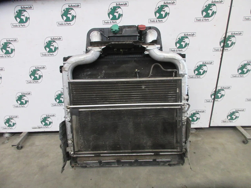 DAF 2204691 // 2050841 // 2125896 KOELER PAKKET DAF XF 480 MODEL 2020 - Radiateur pour Camion: photos 4 DAF 2204691 // 2050841 // 2125896 KOELER PAKKET DAF XF 480 MODEL 2020 - Radiateur pour Camion: photos 4