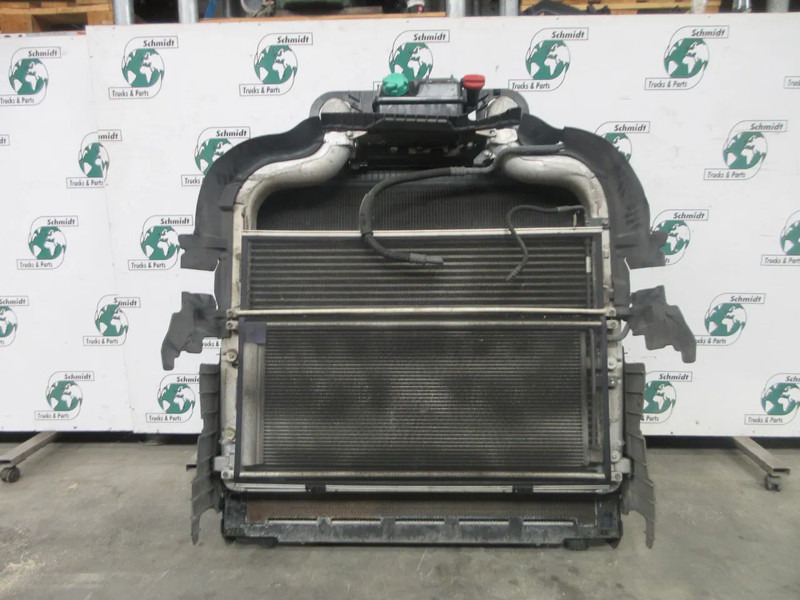 DAF 2204691 // 2050841 // 2125896 KOELER PAKKET DAF XF 480 MODEL 2020 - Radiateur pour Camion: photos 3 DAF 2204691 // 2050841 // 2125896 KOELER PAKKET DAF XF 480 MODEL 2020 - Radiateur pour Camion: photos 3