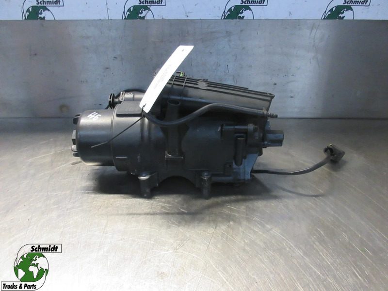 DAF XF450 2184056 BRANDSTOFFILTER EURO 6 - Filtre à carburant pour Camion: photos 1 DAF XF450 2184056 BRANDSTOFFILTER EURO 6 - Filtre à carburant pour Camion: photos 1
