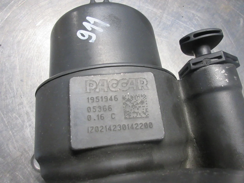 DAF XF450 2184056 BRANDSTOFFILTER EURO 6 - Filtre à carburant pour Camion: photos 5 DAF XF450 2184056 BRANDSTOFFILTER EURO 6 - Filtre à carburant pour Camion: photos 5