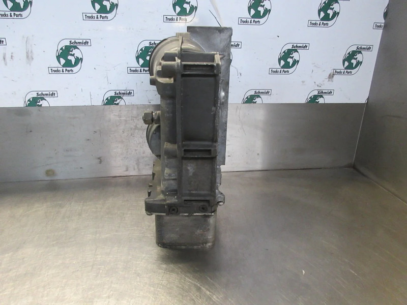 DAF XF460 1905847/2273314 OLIEMODULE EURO 6 - Radiateur d'huile pour Camion: photos 3 DAF XF460 1905847/2273314 OLIEMODULE EURO 6 - Radiateur d'huile pour Camion: photos 3