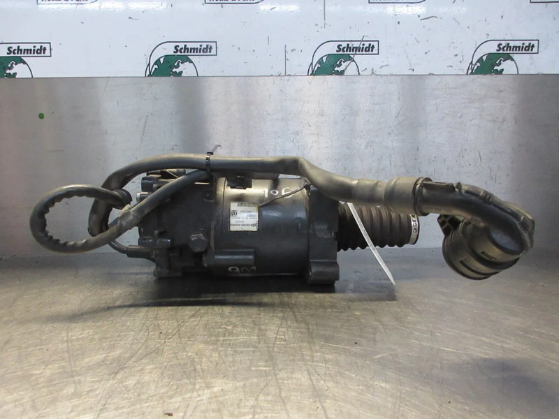 Iveco 500056629 // 42560762 IVECO HI WAY KOPPELINGS POMP EURO 6 - Embrayage et pièces pour Camion: photos 3 Iveco 500056629 // 42560762 IVECO HI WAY KOPPELINGS POMP EURO 6 - Embrayage et pièces pour Camion: photos 3