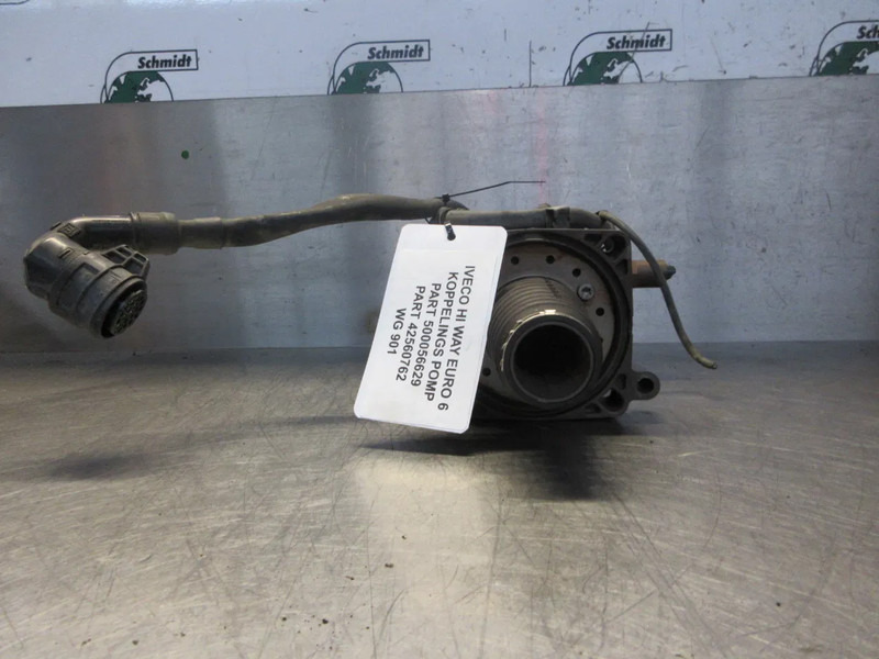 Iveco 500056629 // 42560762 IVECO HI WAY KOPPELINGS POMP EURO 6 - Embrayage et pièces pour Camion: photos 5 Iveco 500056629 // 42560762 IVECO HI WAY KOPPELINGS POMP EURO 6 - Embrayage et pièces pour Camion: photos 5