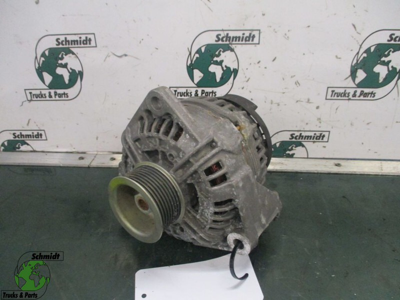 MAN 51.26101-72570 dynamo tgs - Alternateur pour Camion: photos 1 MAN 51.26101-72570 dynamo tgs - Alternateur pour Camion: photos 1