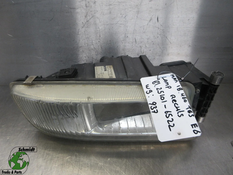 MAN 81.25101-6522 // 81.25101- 6798 // MISLAMP MAN TGS EURO 6 - Feu anti-brouillard pour Camion: photos 1 MAN 81.25101-6522 // 81.25101- 6798 // MISLAMP MAN TGS EURO 6 - Feu anti-brouillard pour Camion: photos 1