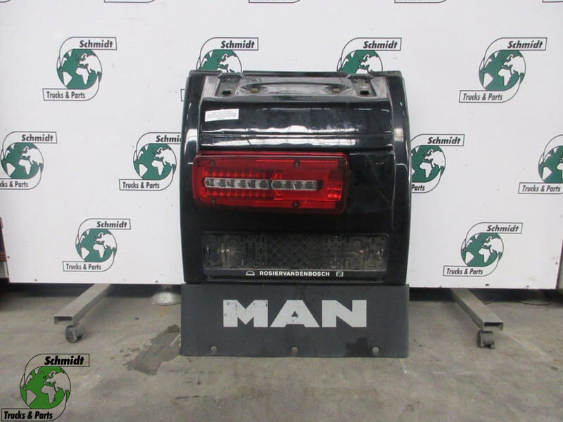 MAN 81.66410-6604/81.66410-6599/81.25225-6583/81.25225-6576 spatbord set MAN MODEL 2022 - Carrosserie et extérieur pour Camion: photos 1 MAN 81.66410-6604/81.66410-6599/81.25225-6583/81.25225-6576 spatbord set MAN MODEL 2022 - Carrosserie et extérieur pour Camion: photos 1