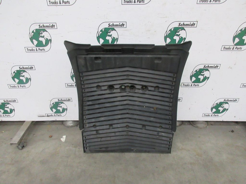 MAN 81.66410-6604//8125225-6544//81.25225-6545//SPATBORD R+L COMPLEET EURO 6 - Carrosserie et extérieur pour Camion: photos 4 MAN 81.66410-6604//8125225-6544//81.25225-6545//SPATBORD R+L COMPLEET EURO 6 - Carrosserie et extérieur pour Camion: photos 4