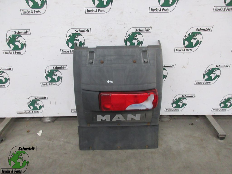 MAN 81.66410-6604//8125225-6544//81.25225-6545//SPATBORD R+L COMPLEET EURO 6 - Carrosserie et extérieur pour Camion: photos 1 MAN 81.66410-6604//8125225-6544//81.25225-6545//SPATBORD R+L COMPLEET EURO 6 - Carrosserie et extérieur pour Camion: photos 1
