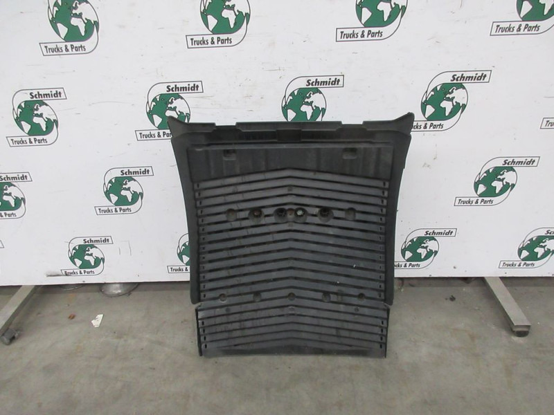 MAN 81.66410-6604//8125225-6544//81.25225-6545//SPATBORD R+L COMPLEET EURO 6 - Carrosserie et extérieur pour Camion: photos 3 MAN 81.66410-6604//8125225-6544//81.25225-6545//SPATBORD R+L COMPLEET EURO 6 - Carrosserie et extérieur pour Camion: photos 3