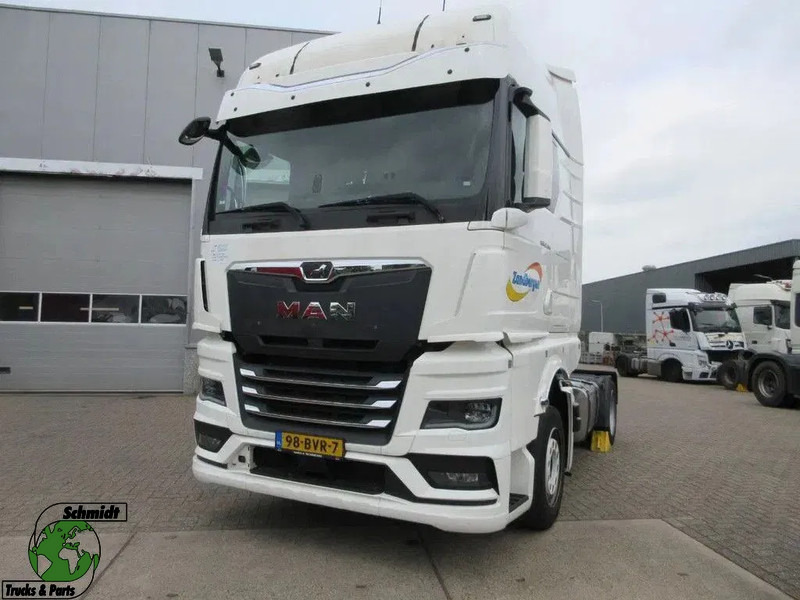 MAN MAN TGX NIEUWEMODEL CABINE BOUWJAAR 2023 - Cabine et intérieur pour Camion: photos 1 MAN MAN TGX NIEUWEMODEL CABINE BOUWJAAR 2023 - Cabine et intérieur pour Camion: photos 1