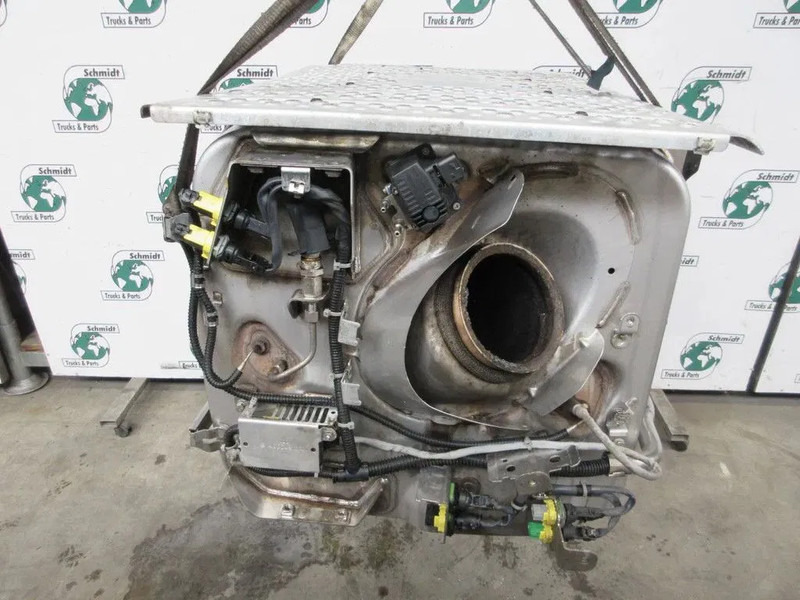 Mercedes-Benz A 008 490 12 12 KATALYSATOR MERCEDES 2542 EURO 6 MODEL 2018 - Catalyseur pour Camion: photos 2 Mercedes-Benz A 008 490 12 12 KATALYSATOR MERCEDES 2542 EURO 6 MODEL 2018 - Catalyseur pour Camion: photos 2