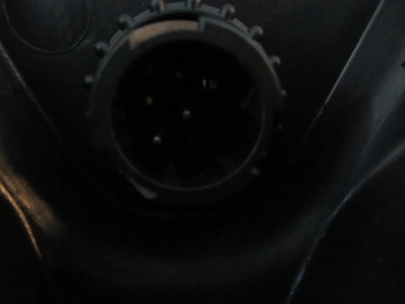 Mercedes-Benz A 940 820 02 61 KOPLAMP AXOR ATEGO NIEUWE OP VOORRAAD RECHTS - Feu avant pour Camion: photos 5 Mercedes-Benz A 940 820 02 61 KOPLAMP AXOR ATEGO NIEUWE OP VOORRAAD RECHTS - Feu avant pour Camion: photos 5