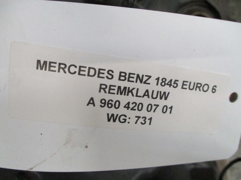Mercedes-Benz A 960 420 07 01 REMKLAUW EURO 6 ACTROS MP 4 - Étrier de frein: photos 2 Mercedes-Benz A 960 420 07 01 REMKLAUW EURO 6 ACTROS MP 4 - Étrier de frein: photos 2