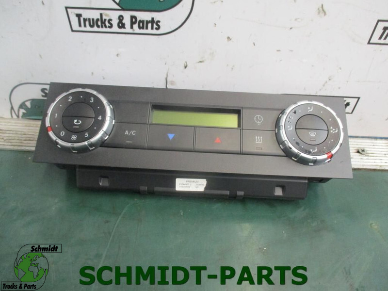 Mercedes-Benz A 960 446 70 28 Kachelpaneel Mp4 - Système électrique pour Camion: photos 1 Mercedes-Benz A 960 446 70 28 Kachelpaneel Mp4 - Système électrique pour Camion: photos 1
