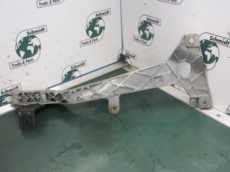 Mercedes-Benz A 960 880 76 65 MERCEDES BENZ 1845 EURO 6 LINKS - Frame/ Châssis pour Camion: photos 2 Mercedes-Benz A 960 880 76 65 MERCEDES BENZ 1845 EURO 6 LINKS - Frame/ Châssis pour Camion: photos 2