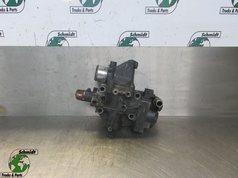 Renault 23040849 WATERPOMP HUIS D210 EURO 6 - Pompe à liquide de refroidissement pour Camion: photos 1 Renault 23040849 WATERPOMP HUIS D210 EURO 6 - Pompe à liquide de refroidissement pour Camion: photos 1
