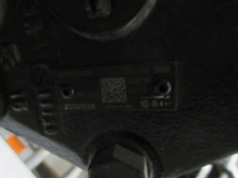 Renault MIDLUM 5010488263 STUURHUIS EURO 5 - Boîtier de direction pour Camion: photos 5 Renault MIDLUM 5010488263 STUURHUIS EURO 5 - Boîtier de direction pour Camion: photos 5