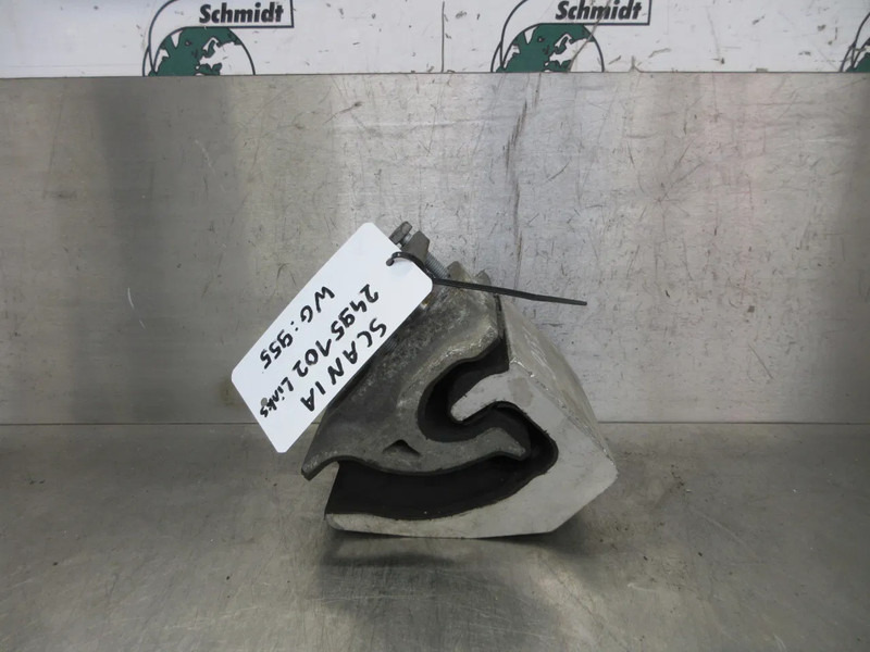 Scania 2495102 MOTOR STEUN VOOR ZIJDEN SCANIA S 450 NGS MODEL 2021 - Cabine et intérieur pour Camion: photos 4 Scania 2495102 MOTOR STEUN VOOR ZIJDEN SCANIA S 450 NGS MODEL 2021 - Cabine et intérieur pour Camion: photos 4
