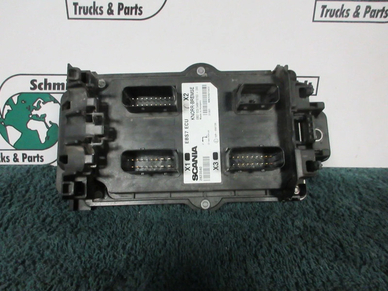 Scania 2823540 EBS7 ECU SCANIA P 410 EURO 6 MODEL 2023 - Système électrique pour Camion: photos 2 Scania 2823540 EBS7 ECU SCANIA P 410 EURO 6 MODEL 2023 - Système électrique pour Camion: photos 2