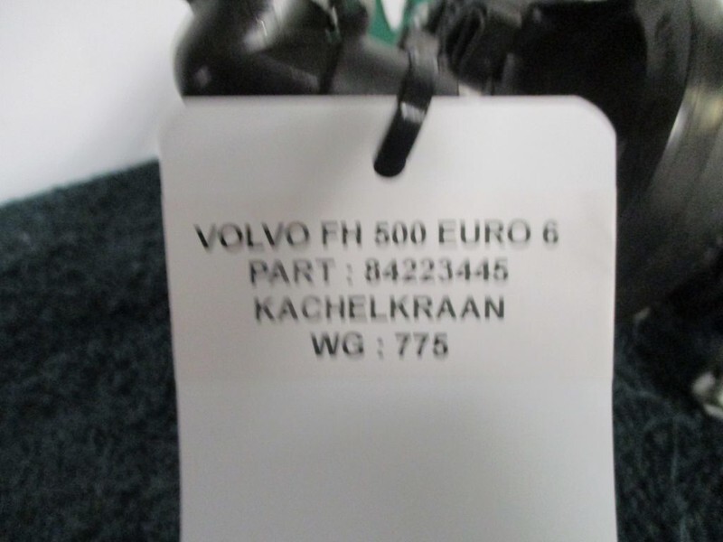 Volvo 84223445 KACHEL KRAAN FH 500 EURO 6 - Chauffage/ Ventilation pour Camion: photos 3 Volvo 84223445 KACHEL KRAAN FH 500 EURO 6 - Chauffage/ Ventilation pour Camion: photos 3