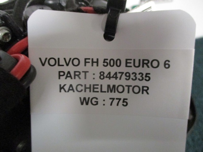 Volvo 84479335 // FH 500 EURO 6 AANJACHER - Chauffage/ Ventilation pour Camion: photos 4 Volvo 84479335 // FH 500 EURO 6 AANJACHER - Chauffage/ Ventilation pour Camion: photos 4