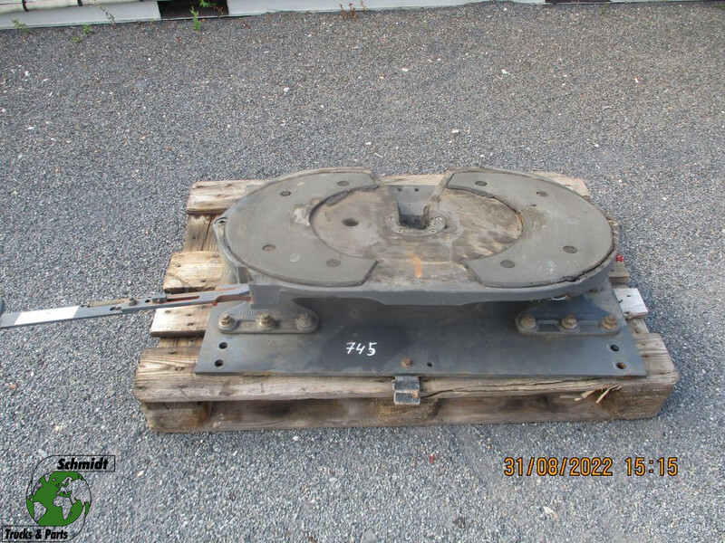 Jost JSK 40 //D 152 JSK 40 //D 152 DAF XF CF EURO 6 - Sellette d'attelage pour Camion: photos 1 Jost JSK 40 //D 152 JSK 40 //D 152 DAF XF CF EURO 6 - Sellette d'attelage pour Camion: photos 1