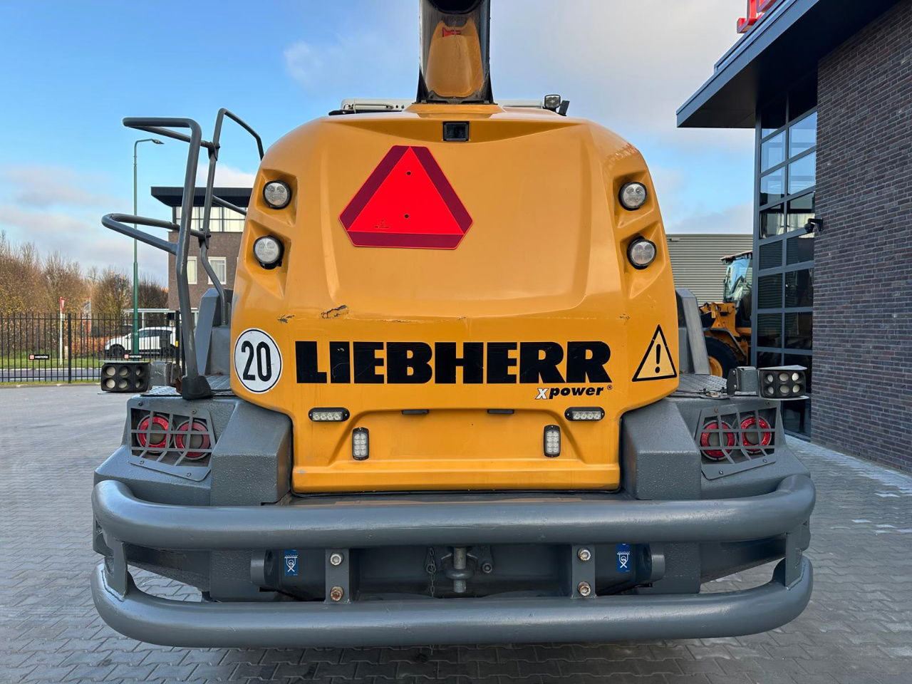 Liebherr L550 Xpower - Chargeuse sur pneus: photos 2 Liebherr L550 Xpower - Chargeuse sur pneus: photos 2