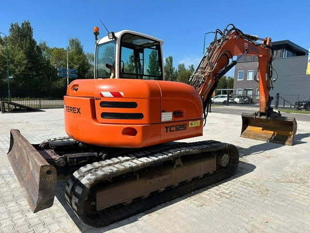 Terex TC125 - Pelle sur chenille: photos 4 Terex TC125 - Pelle sur chenille: photos 4