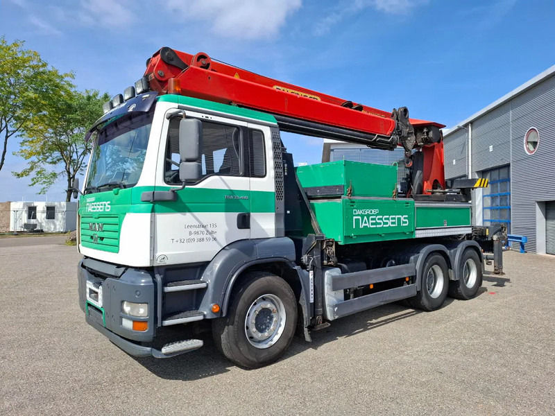 MAN TGA 33.410 / 6X4 / PALFINGER PK4000 1EL ROOFER CRANE / 25M / REMOTE / 2X BIG AXLE / 490677 KM / MANUAL / EURO-3 / 2005 - Camion grue: photos 3 MAN TGA 33.410 / 6X4 / PALFINGER PK4000 1EL ROOFER CRANE / 25M / REMOTE / 2X BIG AXLE / 490677 KM / MANUAL / EURO-3 / 2005 - Camion grue: photos 3