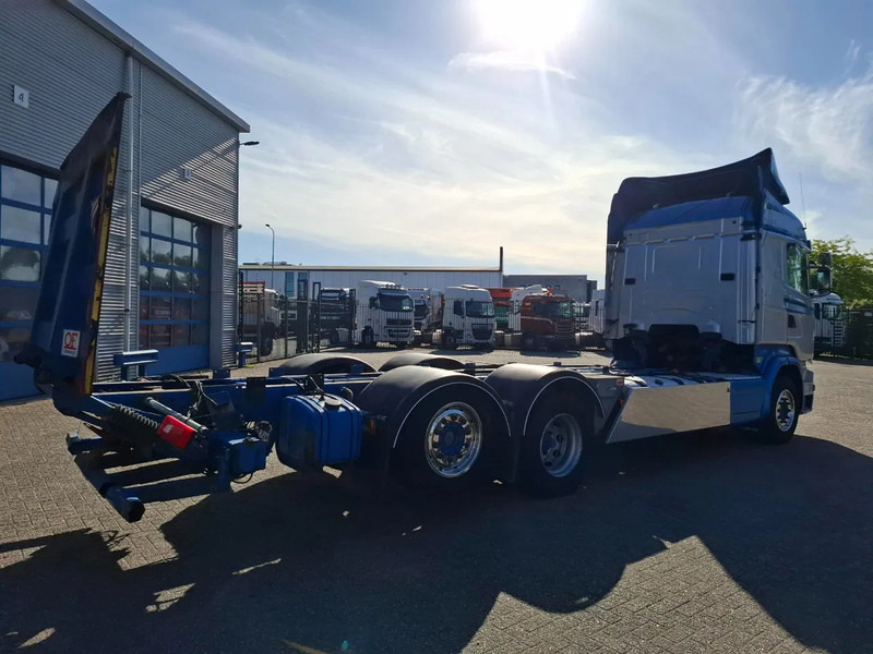 Scania R580 V8 / RETARDER / LIFT+LENKACHSE / FULL-AIR / PLATFORM 2000 KG / LEATHER / AIRCO / AUTOMATIC / EURO-6 / 2015 - Châssis cabine: photos 5 Scania R580 V8 / RETARDER / LIFT+LENKACHSE / FULL-AIR / PLATFORM 2000 KG / LEATHER / AIRCO / AUTOMATIC / EURO-6 / 2015 - Châssis cabine: photos 5