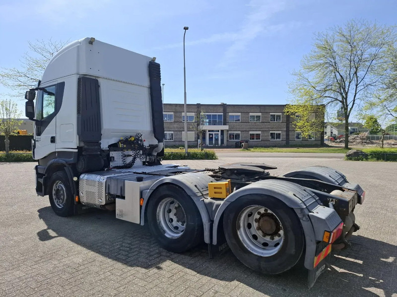 Iveco Stralis 440 / HYDRAULICS / BOOGIE / FRIDGE / 2XBED / 620664 KM / AIRCO / AUTOMATIC / EURO-6 / 2015 - Tracteur routier: photos 3 Iveco Stralis 440 / HYDRAULICS / BOOGIE / FRIDGE / 2XBED / 620664 KM / AIRCO / AUTOMATIC / EURO-6 / 2015 - Tracteur routier: photos 3