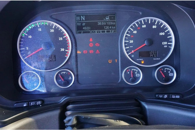 Tracteur routier MAN TGX 18.400 / AUTOMATIC / DOUBLE TANK / ENGINE PROBLEMS / EURO-6 / 2016: photos 12