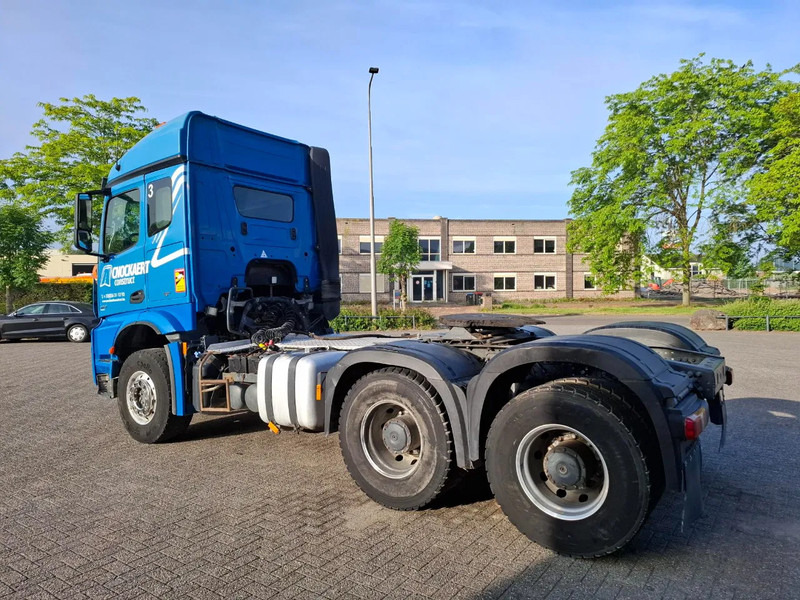 Mercedes-Benz Arocs 2851 / 6X4 / HYDRAULICS / BIG AXLE / ALCOA / AIRCO / AUTOMATIC / EURO-6 / 2015 - Tracteur routier: photos 3 Mercedes-Benz Arocs 2851 / 6X4 / HYDRAULICS / BIG AXLE / ALCOA / AIRCO / AUTOMATIC / EURO-6 / 2015 - Tracteur routier: photos 3