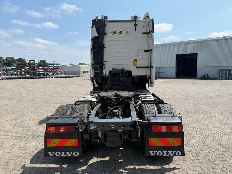 Volvo FH5-500 / ENGINE RUNNING / TURBO COMPOUND / ONLY:434243 KM / VEB+ / PARKCOOL / DOUBLE TANK / EURO-6 / 2021 - Tracteur routier: photos 4 Volvo FH5-500 / ENGINE RUNNING / TURBO COMPOUND / ONLY:434243 KM / VEB+ / PARKCOOL / DOUBLE TANK / EURO-6 / 2021 - Tracteur routier: photos 4