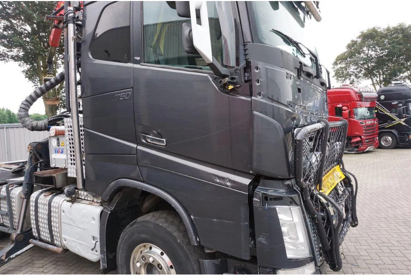 Camion grumier, Camion grue Volvo FH16-750 / ENGINE RUNNING / 6x4 / RETARDER / BIG AXLE / VEB+ / PALFINGER FD250 / EURO-6 / 2016: photos 13