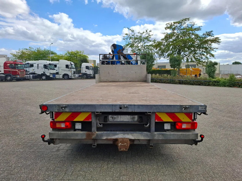 Volvo FL6-220 / HMF 910 / REMOTE / ONLY:493620 KM / AIRCO / FULL-AIR / MANUAL / EURO-3 / 2003 - Camion grue: photos 4 Volvo FL6-220 / HMF 910 / REMOTE / ONLY:493620 KM / AIRCO / FULL-AIR / MANUAL / EURO-3 / 2003 - Camion grue: photos 4