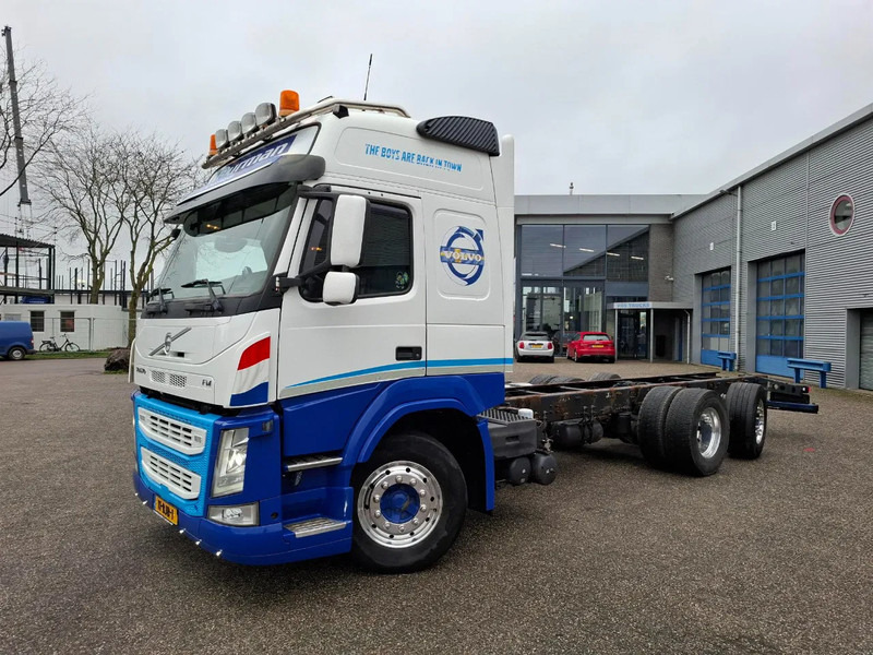 Volvo FM11-460 / NL TRUCK / LIFT+LENKACHSE / ONLY:355342 KM / DYNAMIC STEERING / LWDS / NAVI / ALCOA / TUV:07-01-2026 / INLINER / EURO - Châssis cabine: photos 1 Volvo FM11-460 / NL TRUCK / LIFT+LENKACHSE / ONLY:355342 KM / DYNAMIC STEERING / LWDS / NAVI / ALCOA / TUV:07-01-2026 / INLINER / EURO - Châssis cabine: photos 1